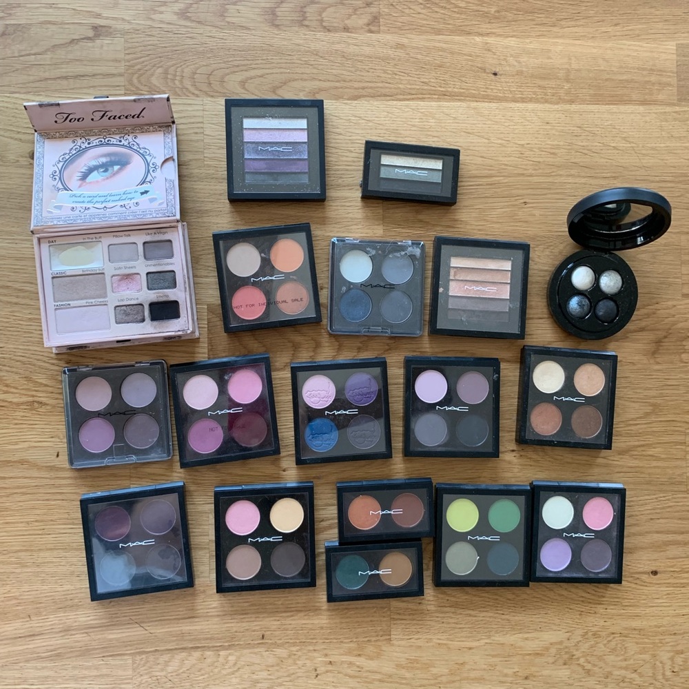 MAC Palette Lot - 18 palettes